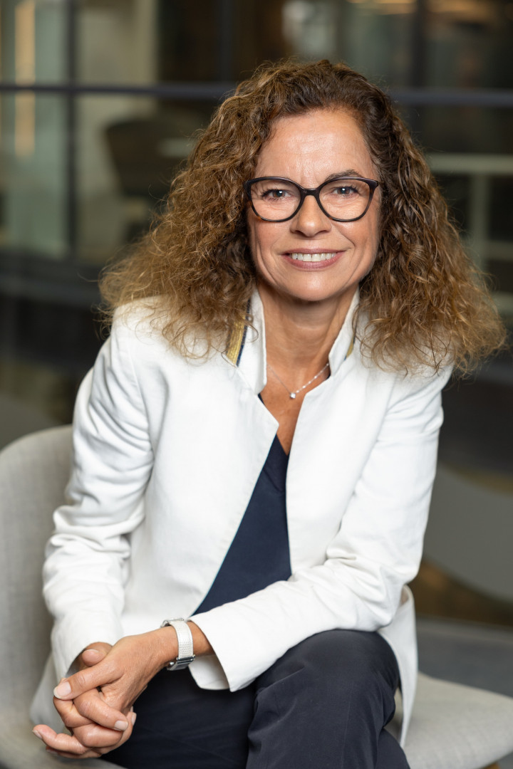 Sophie-Dubois-annonce-2025-min-scaled